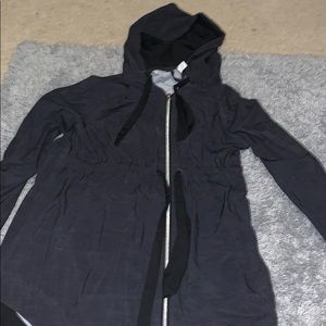 Light weight lululemon jacket